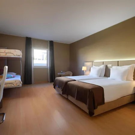 Tryp By Wyndham Porto Centro Hotel Exterior photo