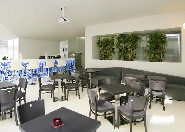 Tryp By Wyndham Porto Centro Hotel
