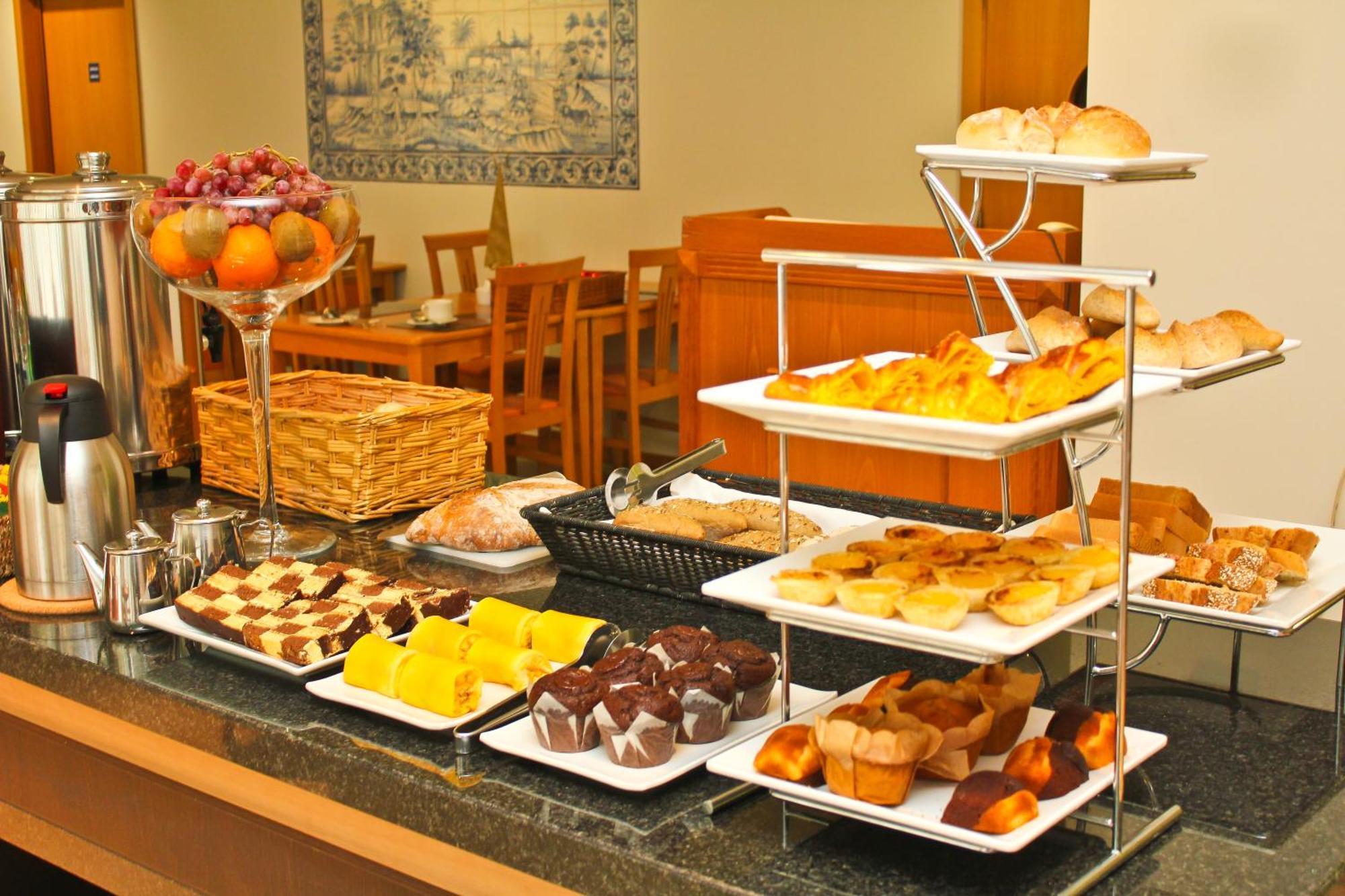 Tryp By Wyndham Centro Oporto